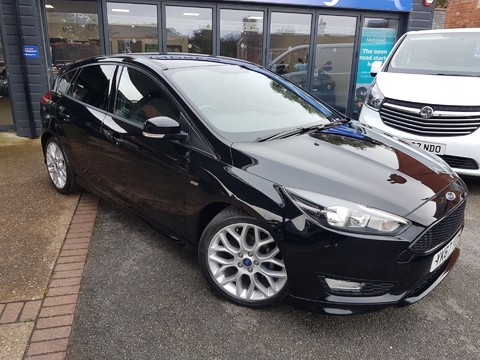 Ford Focus ST-LINE TDCI 3