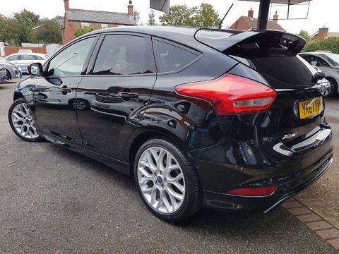 Ford Focus ST-LINE TDCI 15