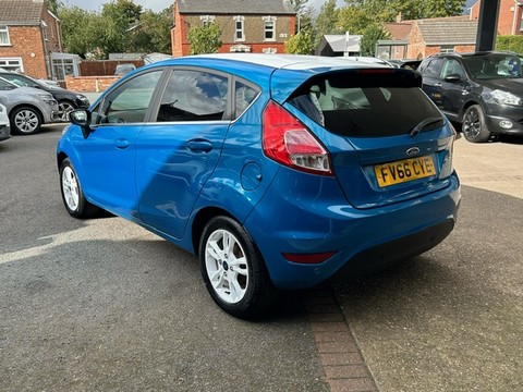 Ford Fiesta ZETEC BLUE EDITION SPRING 5