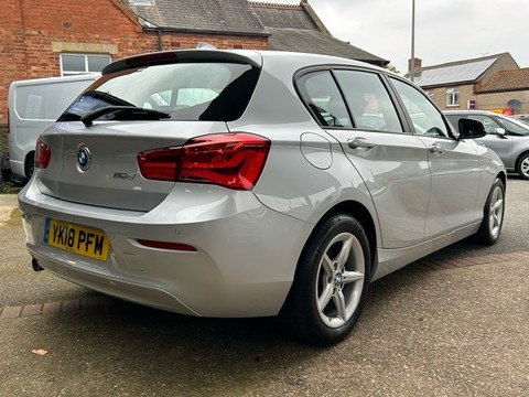 BMW 1 Series 116D SE BUSINESS 3