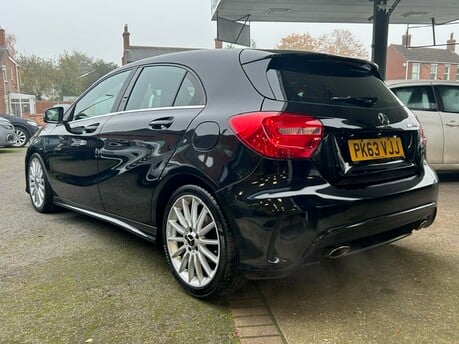 Mercedes-Benz A Class A200 CDI BLUEEFFICIENCY AMG SPORT 1