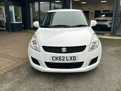 Suzuki Swift SZ3 4