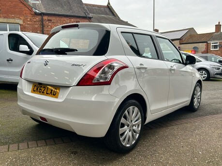 Suzuki Swift SZ3 4