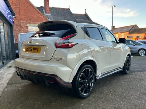 Nissan Juke NISMO RS DIG-T 3