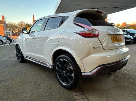 Nissan Juke NISMO RS DIG-T 1