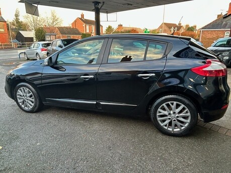 Renault Megane KNIGHT EDITION VVT 1