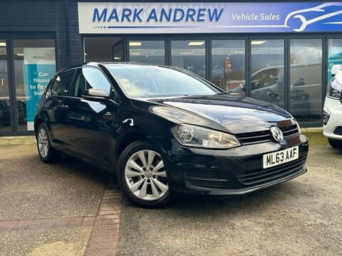 Volkswagen Golf SE TDI BLUEMOTION TECHNOLOGY 1