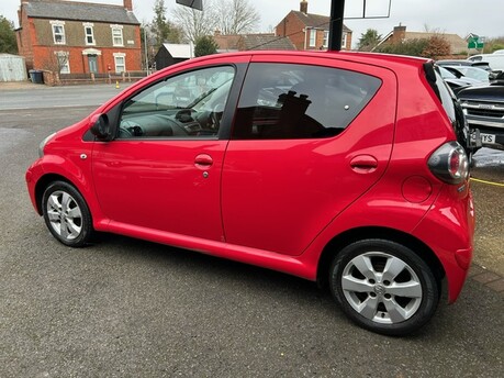 Toyota Aygo VVT-I GO 1