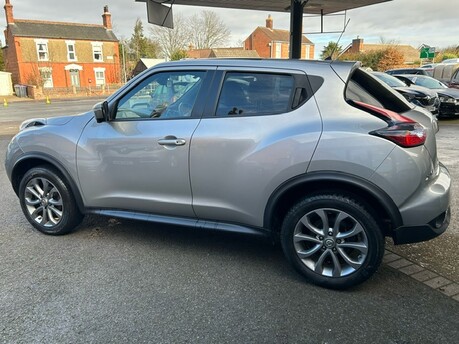 Nissan Juke TEKNA DCI 1