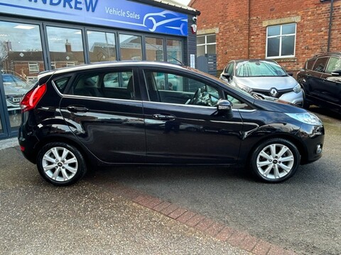 Ford Fiesta ZETEC 16V 2