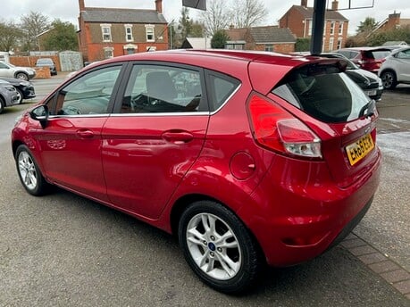 Ford Fiesta ZETEC TDCI 1