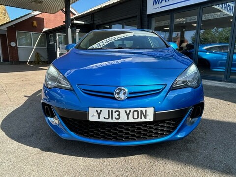 Vauxhall Astra GTC VXR 6
