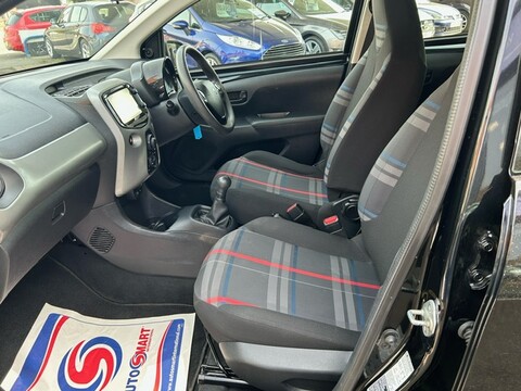 Peugeot 108 ACTIVE 9
