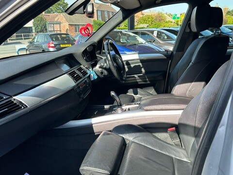 BMW X5 XDRIVE30D M SPORT 17
