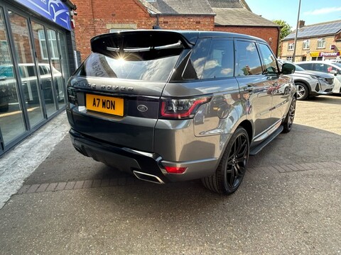 Land Rover Range Rover Sport SDV6 HSE DYNAMIC 3