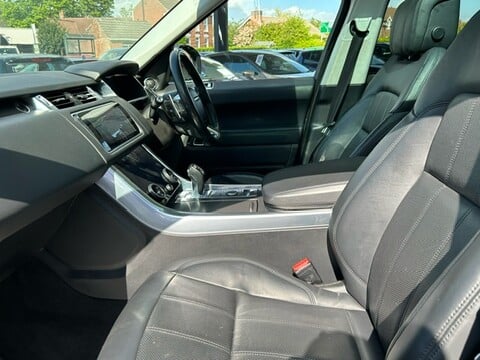 Land Rover Range Rover Sport SDV6 HSE DYNAMIC 10
