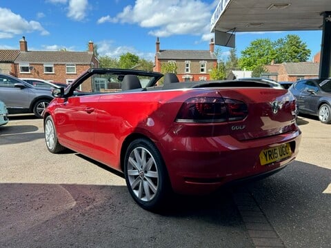 Volkswagen Golf SE TDI BLUEMOTION TECHNOLOGY CABRIOLET 11