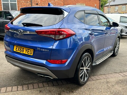 Hyundai TUCSON T-GDI GO SE AUTOMATIC 3