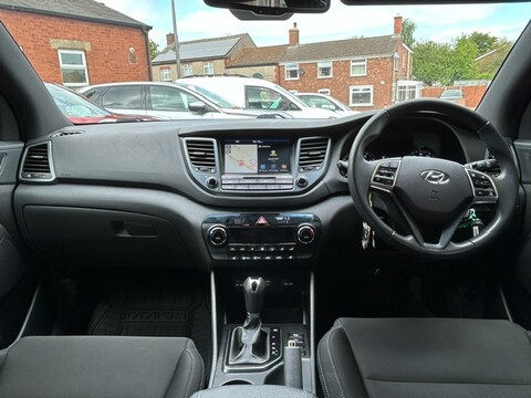 Hyundai TUCSON T-GDI GO SE AUTOMATIC 12