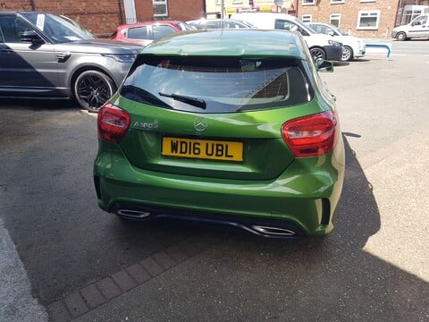 Mercedes-Benz A Class A 180 D AMG LINE 7