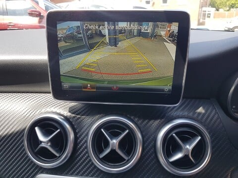 Mercedes-Benz A Class A 180 D AMG LINE 6