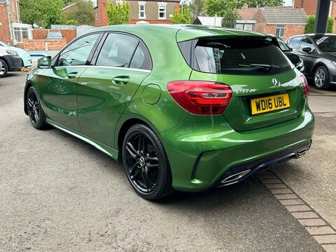Mercedes-Benz A Class A 180 D AMG LINE 5