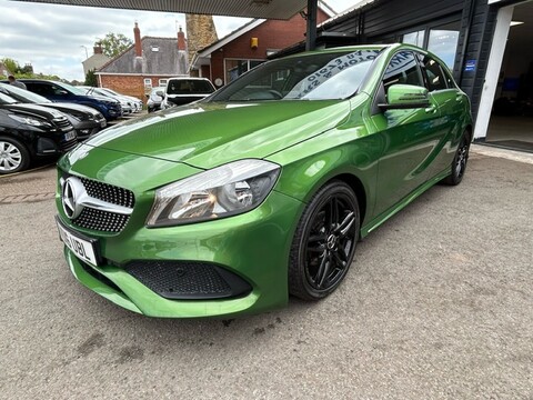 Mercedes-Benz A Class A 180 D AMG LINE 6
