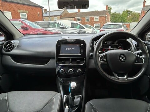 Renault Clio ICONIC DCI 11