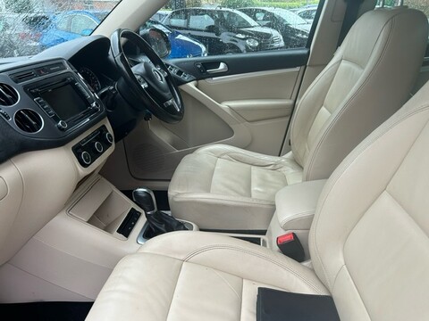Volkswagen Tiguan SPORT TDI BLUEMOTION TECHNOLOGY 4MOTION DSG 10