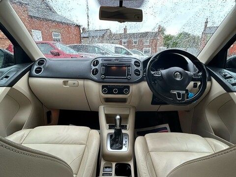 Volkswagen Tiguan SPORT TDI BLUEMOTION TECHNOLOGY 4MOTION DSG 12