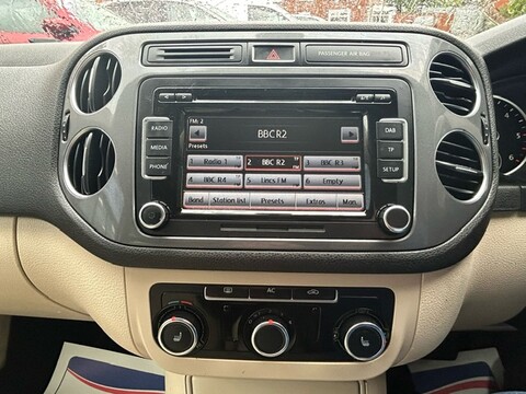 Volkswagen Tiguan SPORT TDI BLUEMOTION TECHNOLOGY 4MOTION DSG 14
