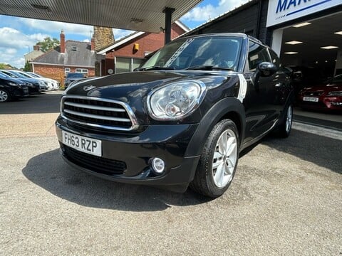 Mini Paceman COOPER D 6