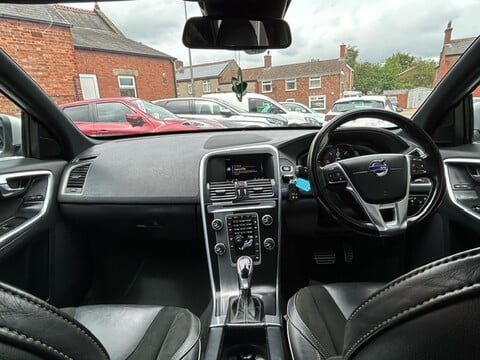 Volvo XC60 D4 R-DESIGN NAV AUTO 12