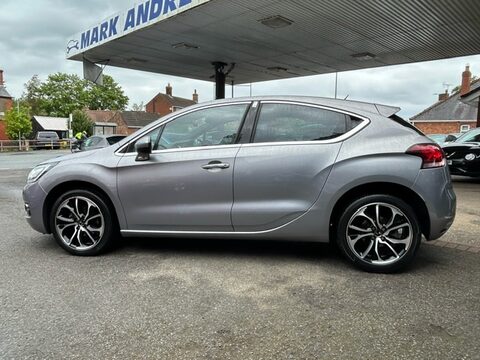 DS DS 4 BLUEHDI PRESTIGE S/S 5