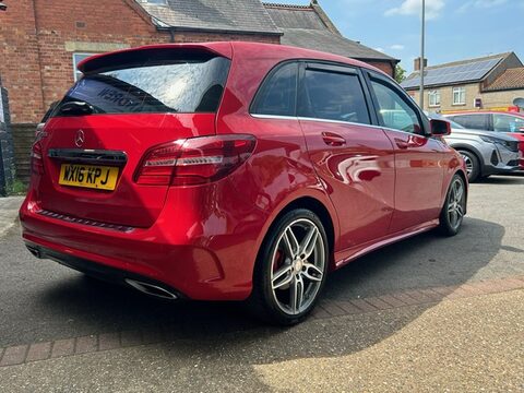 Mercedes-Benz B Class B 200 D AMG LINE PREMIUM 3