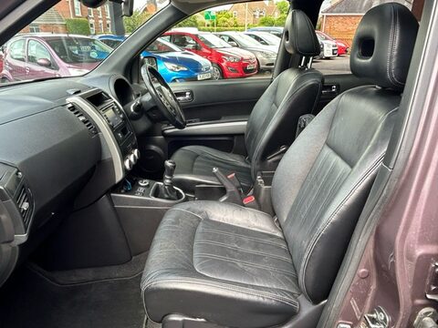 Nissan X-Trail TEKNA DCI 10