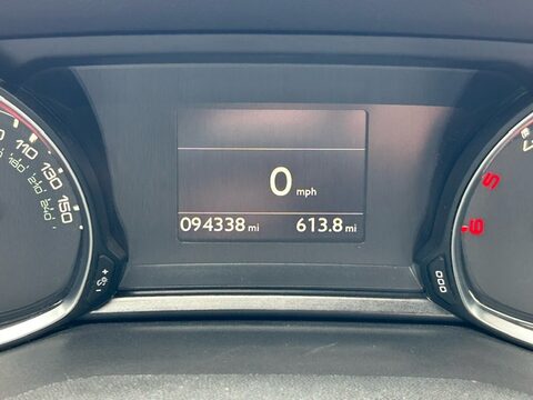 Peugeot 308 BLUE HDI S/S GT LINE 9