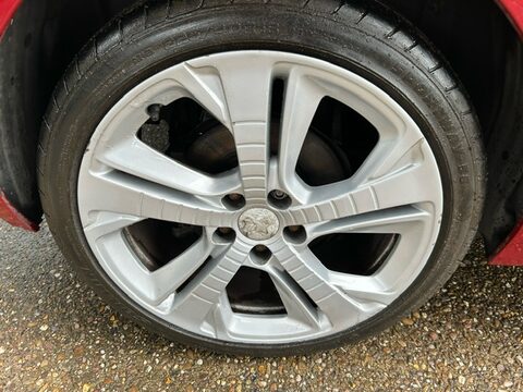 Peugeot 308 BLUE HDI S/S GT LINE 12