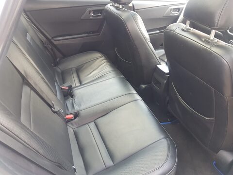 Toyota Auris VVT-I EXCEL HYBRID 16