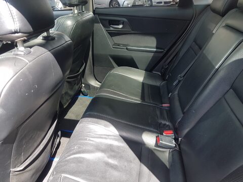 Toyota Auris VVT-I EXCEL HYBRID 17