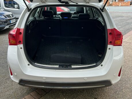 Toyota Auris VVT-I EXCEL HYBRID 4