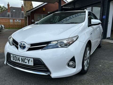 Toyota Auris VVT-I EXCEL HYBRID 6