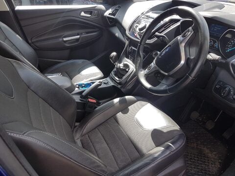 Ford Kuga TITANIUM TDCI 2