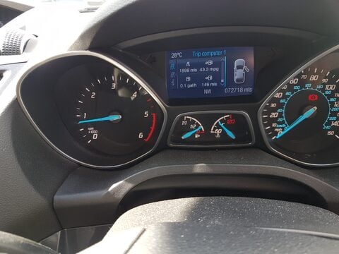 Ford Kuga TITANIUM TDCI 4
