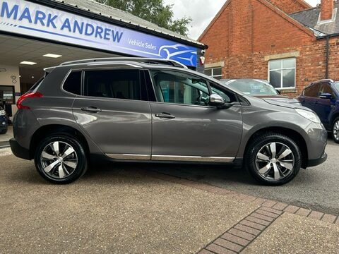 Peugeot 2008 BLUE HDI S/S ALLURE 2