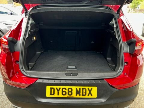Vauxhall Grandland X SPORT NAV S/S 11