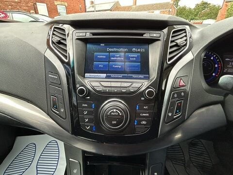Hyundai i40 CRDI STYLE BLUE DRIVE 13