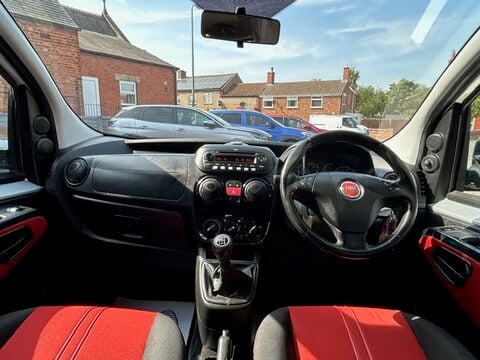 Fiat Qubo MULTIJET MYLIFE DUALOGIC 12