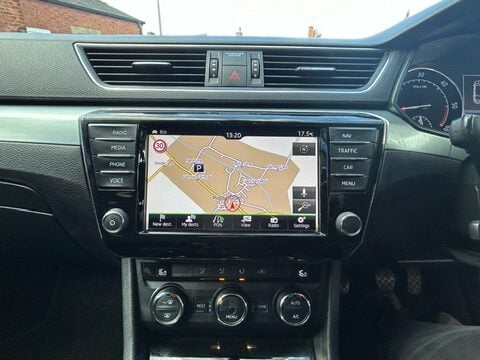 Skoda Superb SE BUSINESS TDI ESTATE 14