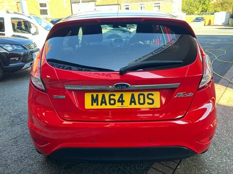 Ford Fiesta TITANIUM 4